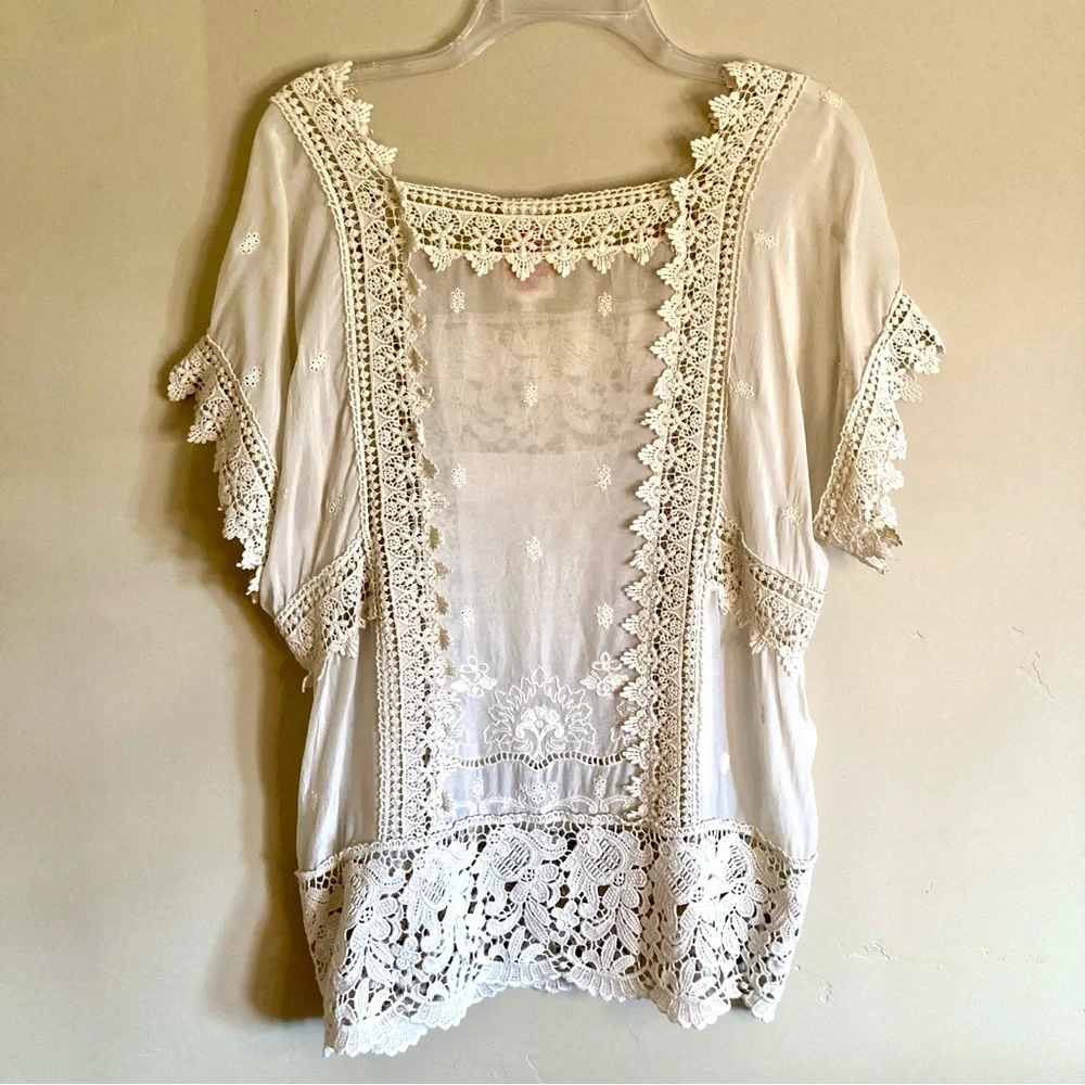 Johnny Was Cream Crochet Lace Peasant Blouse - Picture 8 of 11